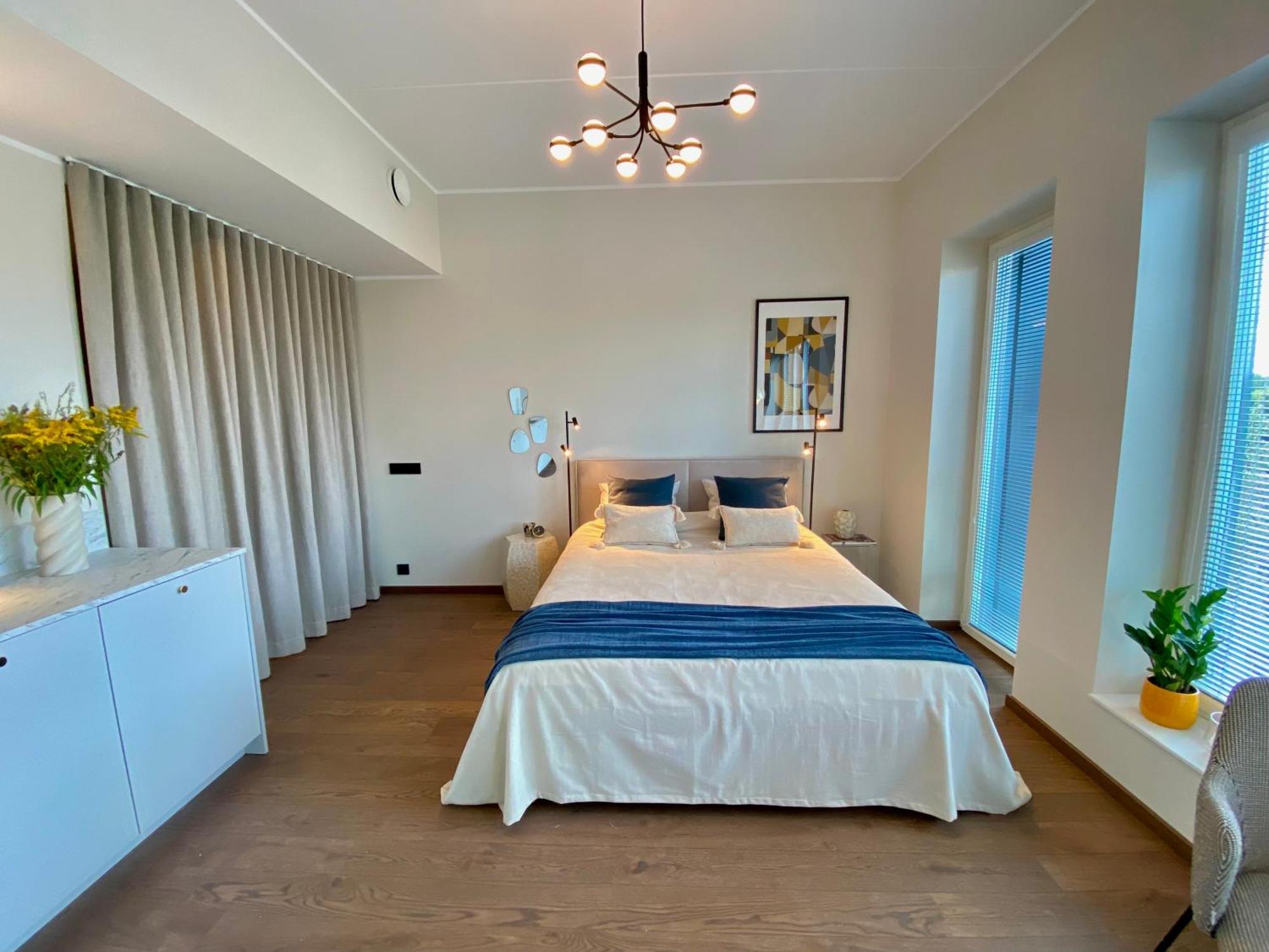Elegance Apartment - City Centre Free Parking Ταλίν Εξωτερικό φωτογραφία